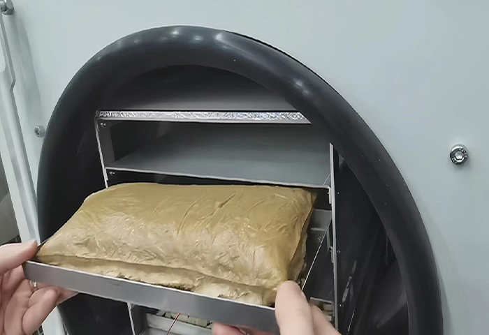 龜膠凍干：食品凍干技術(shù)應(yīng)用保健品凍干加工特點